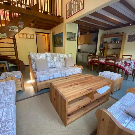 Daire Grand Duplex Avec 3 A Deux Pas De Saint-lary